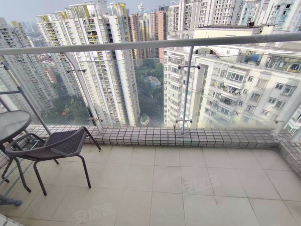 广州海珠滨江东珠江新岸公寓望广州塔 精装修电梯一房 采光爆炸 适合