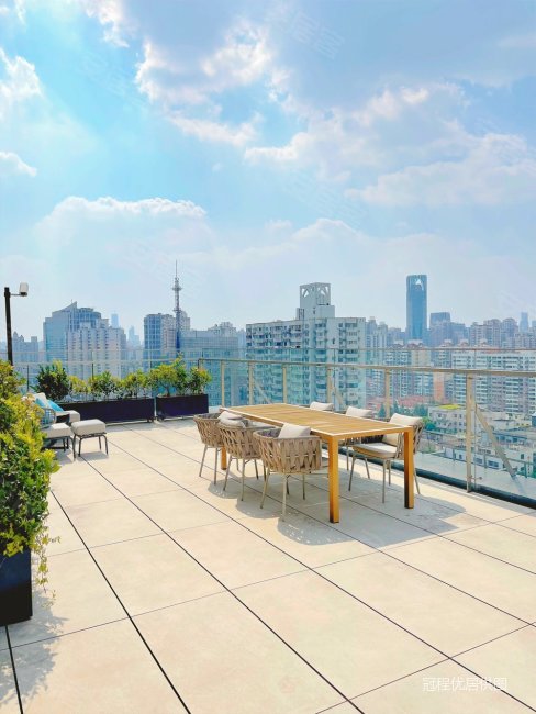 七折出(春熙路丨赠送70平大平台)三通民用,房东包税