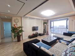 唐山路南万达广场急!新上!市中心商圈 精装好房 家电齐全 拎包入住 随时看房出租房源真实图片