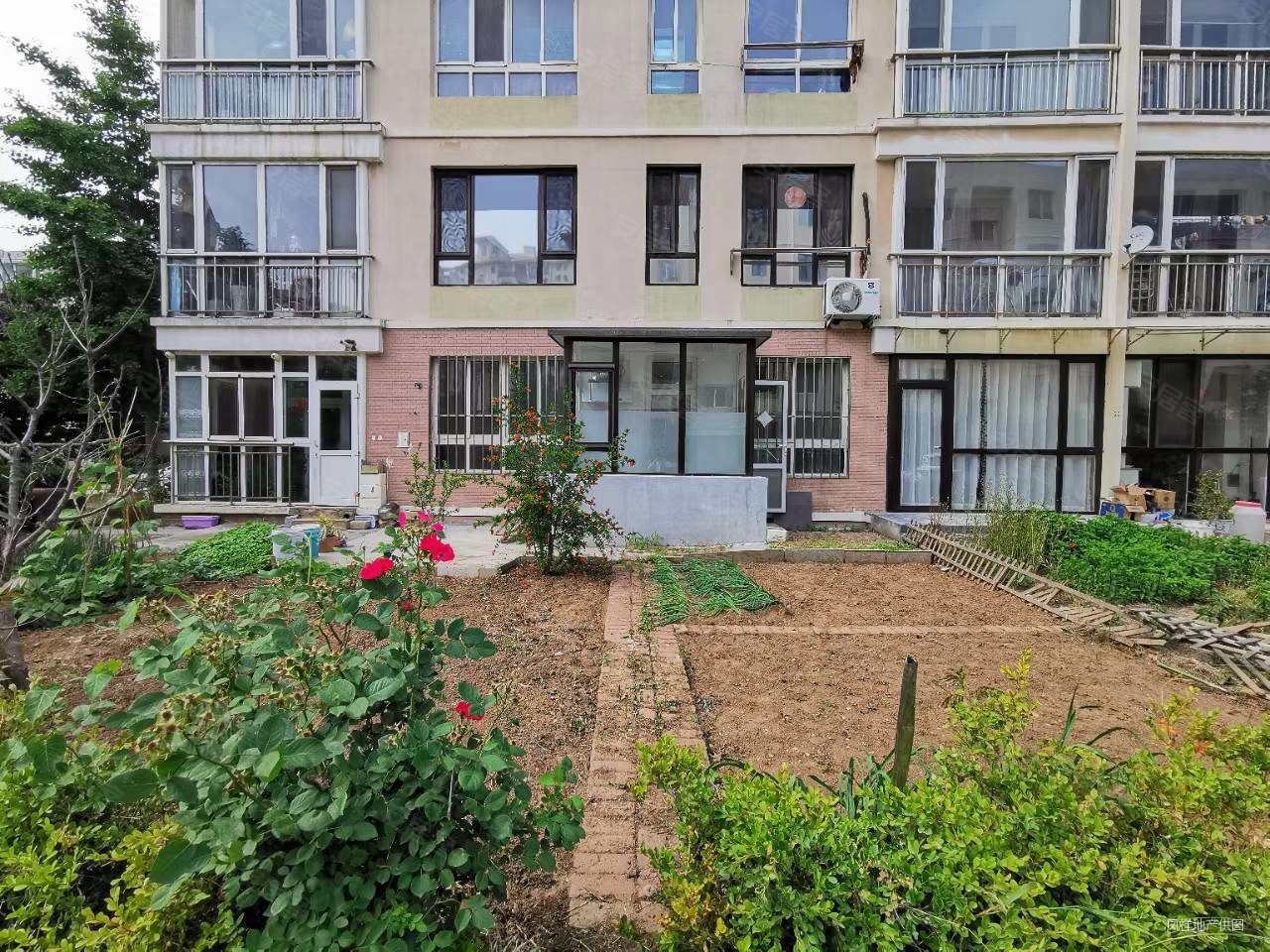 阳光生态城一楼带50平花园双南户型多层洋房全天采光