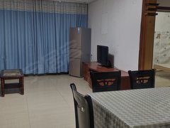 咸宁咸安银泰百货北门小学旁 步梯二楼 三室两厅 拎包入住 看房有钥匙出租房源真实图片
