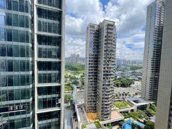 深圳福田香蜜湖深业中城商业住宅神器!深业中城,超低价!