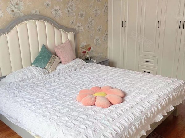 天然气!精装两朝南房间,随时看房有钥匙!出租房源真实图片