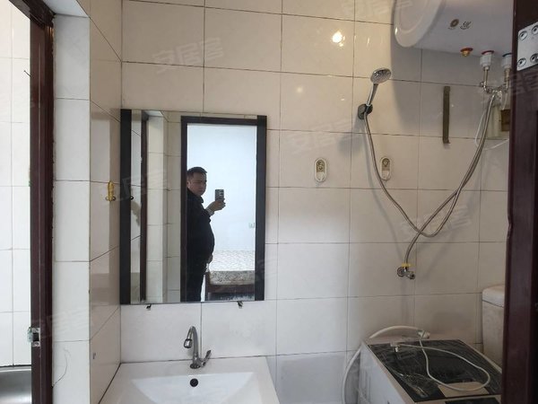 金华婺城婺城江南对家畈万达 世贸 对家畈 二楼朝南 单间带厨 可月付出租房源真实图片