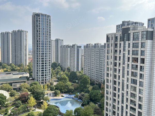 绍兴诸暨诸暨市区祥生西湖公馆(c区)西湖公馆洋房 4室2厅2卫带车位包
