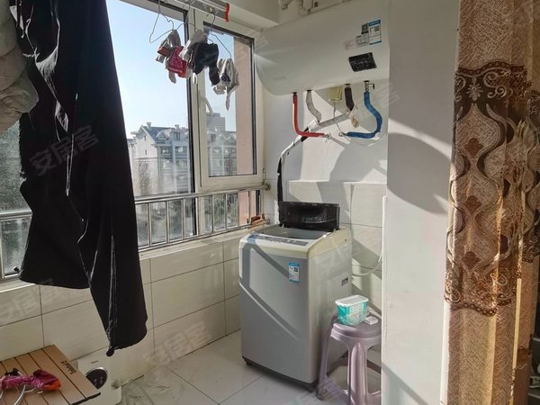 济南长清大学城紫薇阁大学城商业街附近,精装两室拎包入住长租价格可谈出租房源真实图片