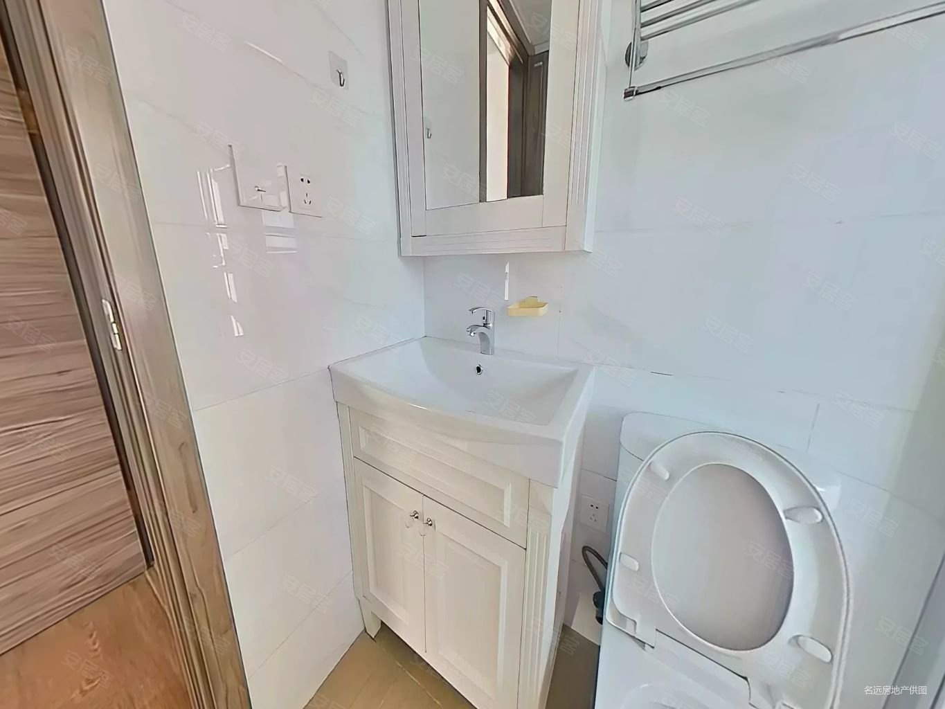 碧桂园凤麟府4室2厅2卫144㎡南北97万