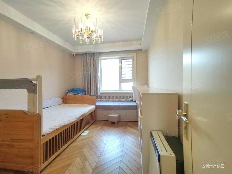 380万急售价可谈装修嗷嗷好10楼尚品南山中介费三千