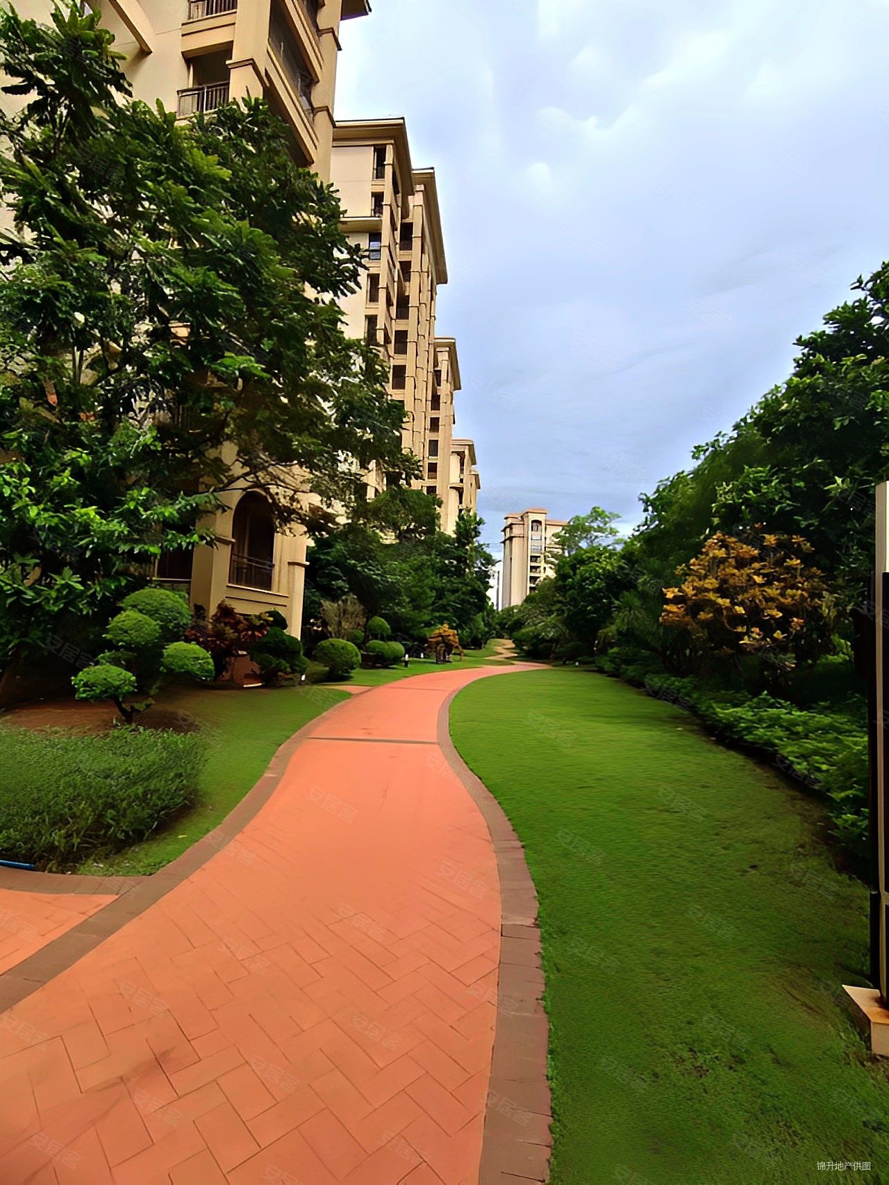 海口椰风海岸2室2厅2卫108.75㎡南北180万