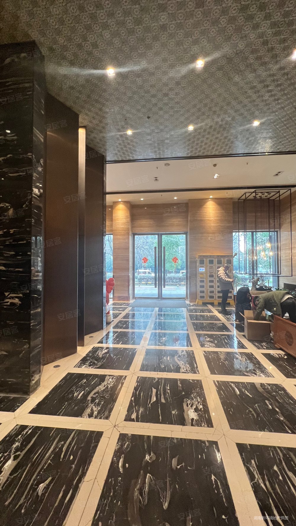 2万买雨花区长沙大道地铁口融科香山国际智能梯控单身公寓