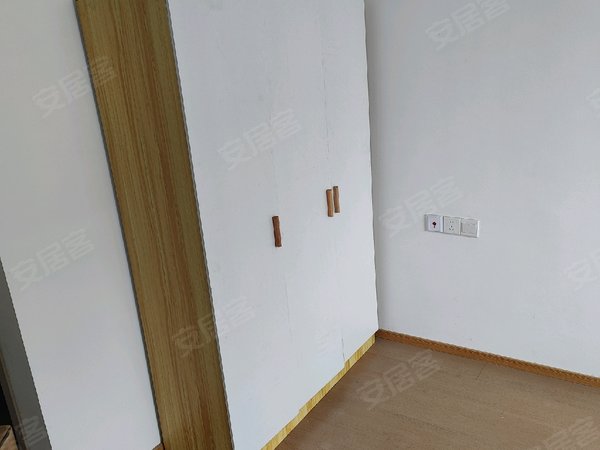 绍兴诸暨街亭中南祥生宸光集中南祥生宸光集 3室2厅2卫出租房源真实图片