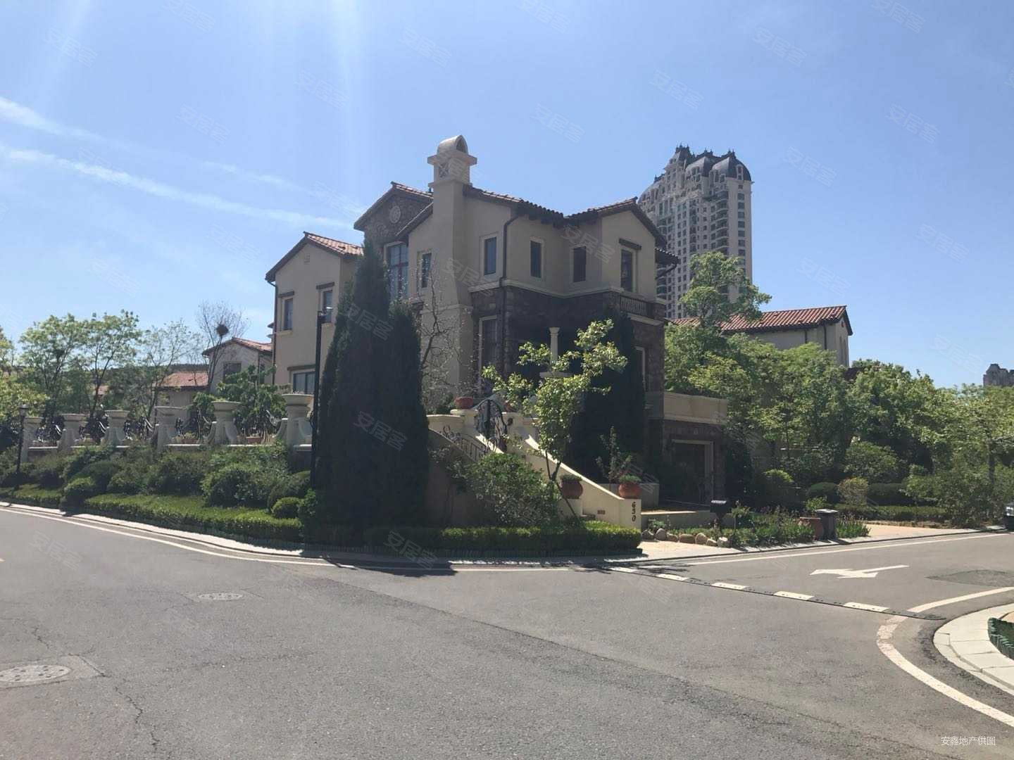 拎包入住,亿达蓝湾(别墅)二手房,400万,4室3厅,3卫,216平米-大连安居