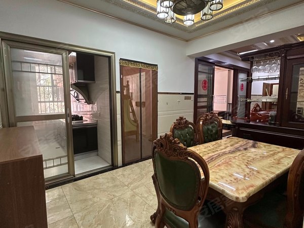 深圳龙华观澜金富苑富士康南门华为基地旁精装三房二厅二卫小区房民水