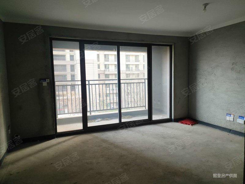 建业府一期中间楼层采光好满五南北通透双卫生间