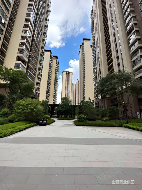 楼中楼送露台(洋浦星)单价8500内部房源,送车位地铁口