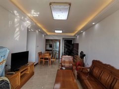 梅州梅江金燕大道临近嘉应大学 梅江碧桂园 南向三房 家私家电齐全 拎包入住出租房源真实图片