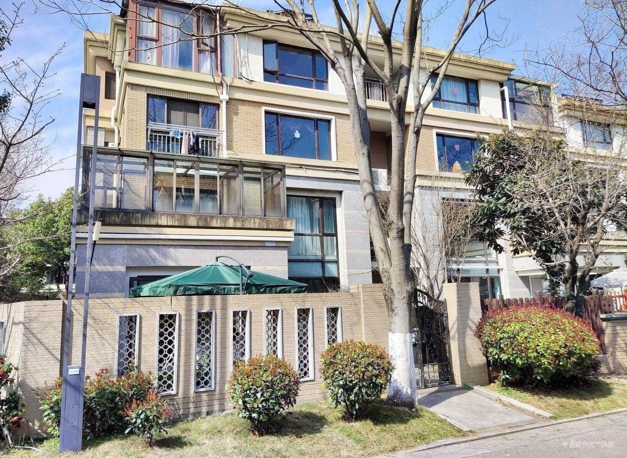 依云溪谷叠加别墅南外仙林中心业主出国急售欢迎实地品鉴