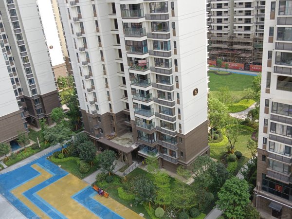 南宁良庆五象大道五象澜庭府沁苑五象澜庭府 紧邻地铁口2号线 小区