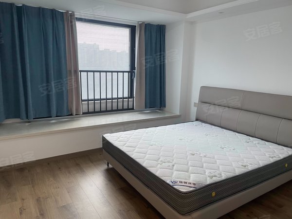 苏州常熟万达广场紫誉华庭紫誉华庭 精装三房手次出租 家具家电齐全