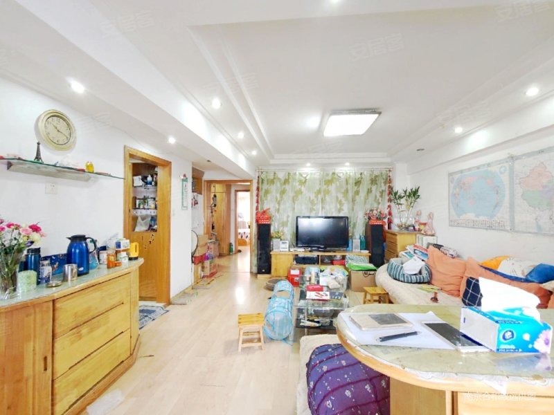 金鹏大厦 近地铁 交通便捷 医疗配套成熟 朝南 商业配套成熟