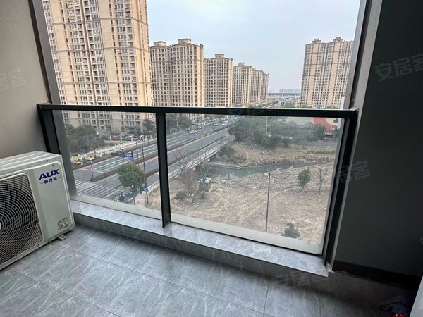 杭州杭州周边嘉兴侨福明园9号线南苑地铁口丨华元欢乐城丨理想银泰城