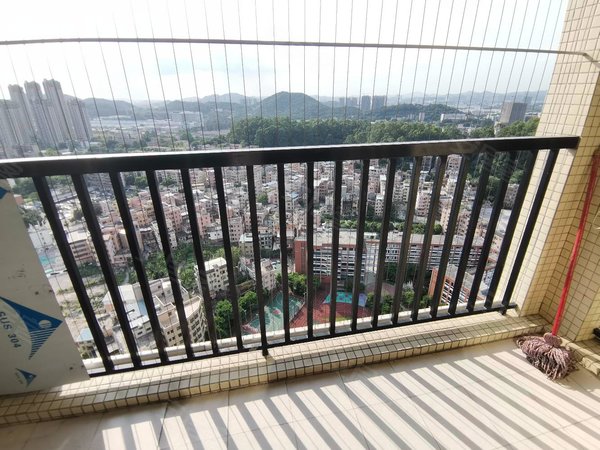 广州黄埔南岗亨元花园13号线南岗站30米 搭地铁上班方便 有菜市场出租