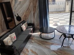 澄迈老城老城城区鲁能东二西区联排别墅出租：96平米4室2厅2卫精装修拎包入住出租房源真实图片