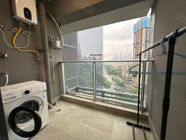 深圳南山前海远洋滨海大厦通燃气带阳台的公寓 远洋滨海大厦 近9号线