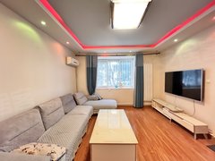 南阳宛城宛城城区有暖气 鸿源小区精装2室 申伯公园 24小出租房源真实图片