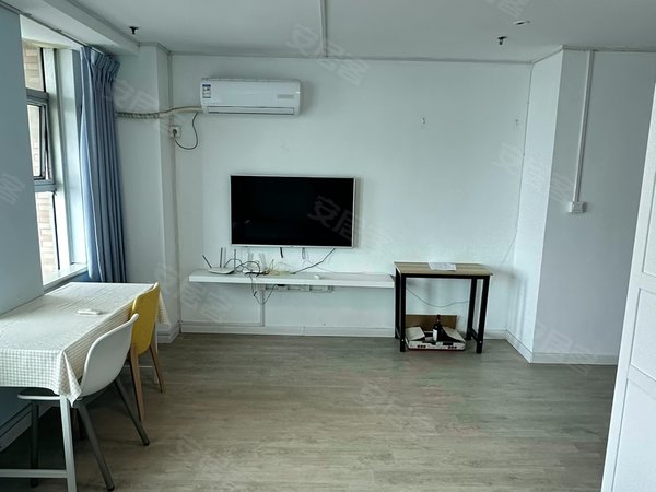 上海静安西藏北路兴亚广场(商住楼)8号中兴路,静安大悦城,直达人民