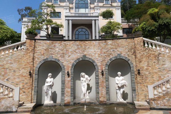 西丽山庄优点,不足,深圳西丽山庄怎么样,西丽山庄周边房产中介经纪人