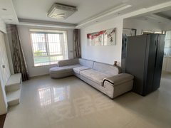 大丰大中大中城区新东苑4楼，精装3室，出租1800月出租房源真实图片