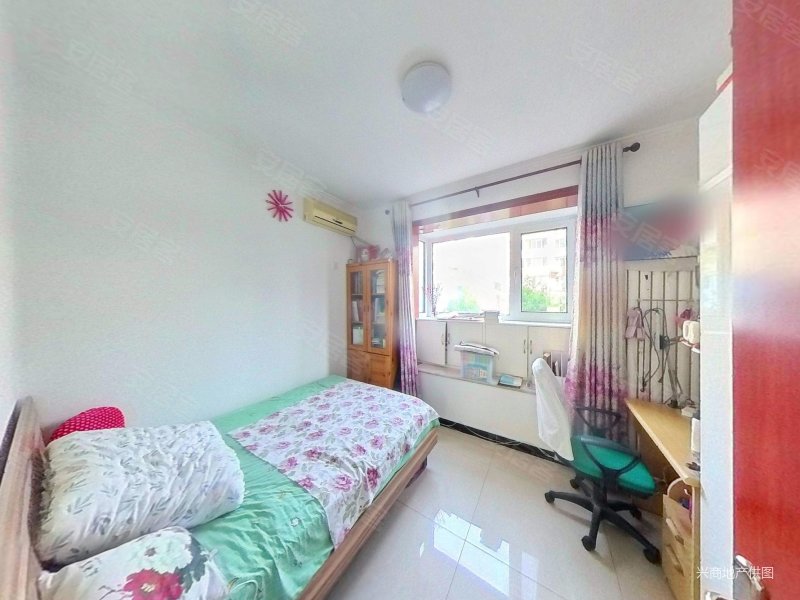 品质小区,安全性高,素质住户,交通便利,瑞康家园二手房,415万,3室1厅