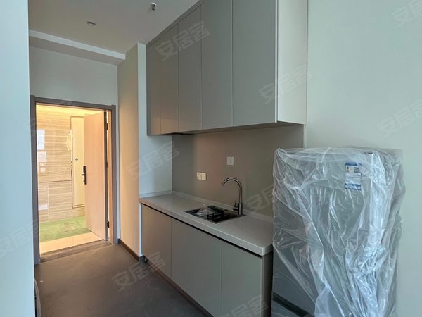 西安灞桥世博园汇悦城丝路国际(商住楼)汇悦城公寓,地铁14号线港务