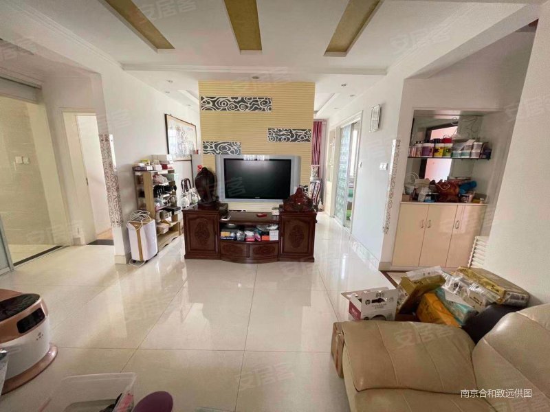 祥和雅苑(东区) 交通便利 电梯房 朝南 小三居 满五