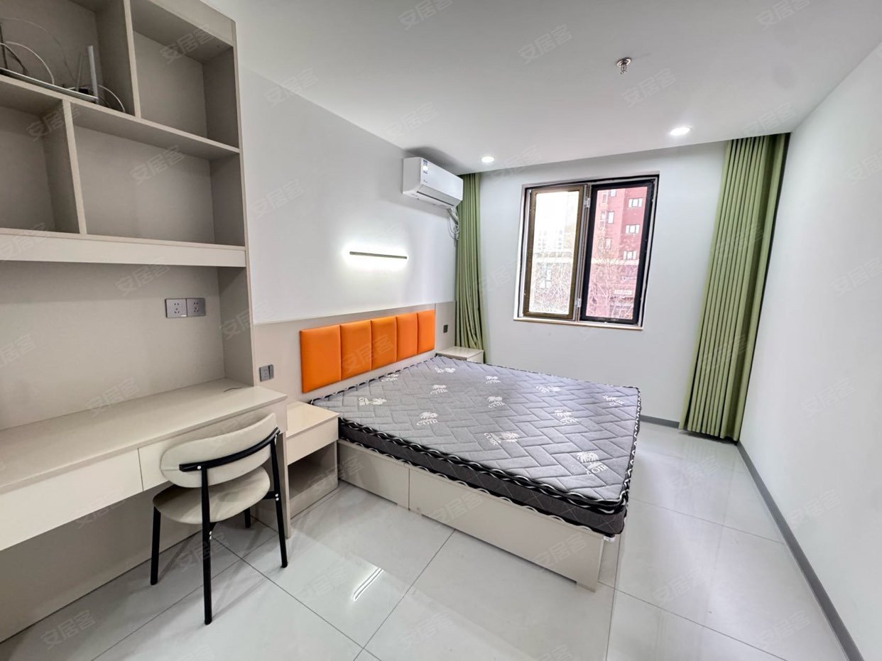 地铁驋号线 河西天房六合国际 精装公寓 可短租实拍图