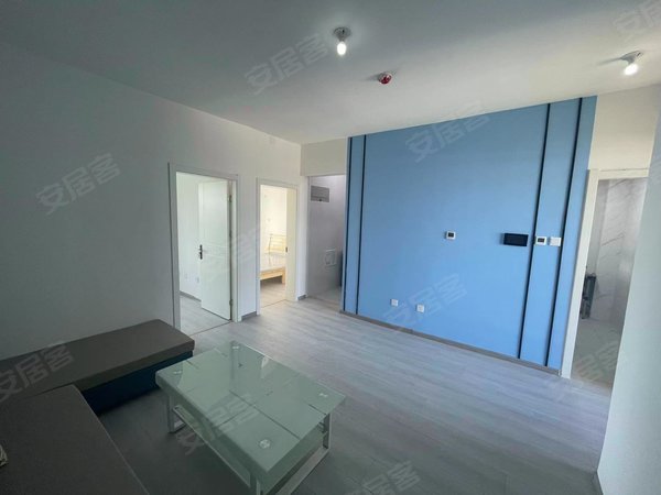 济南历城郭店东城俪景郭店东城丽景急租,精装修,拎包入住,房源采光好