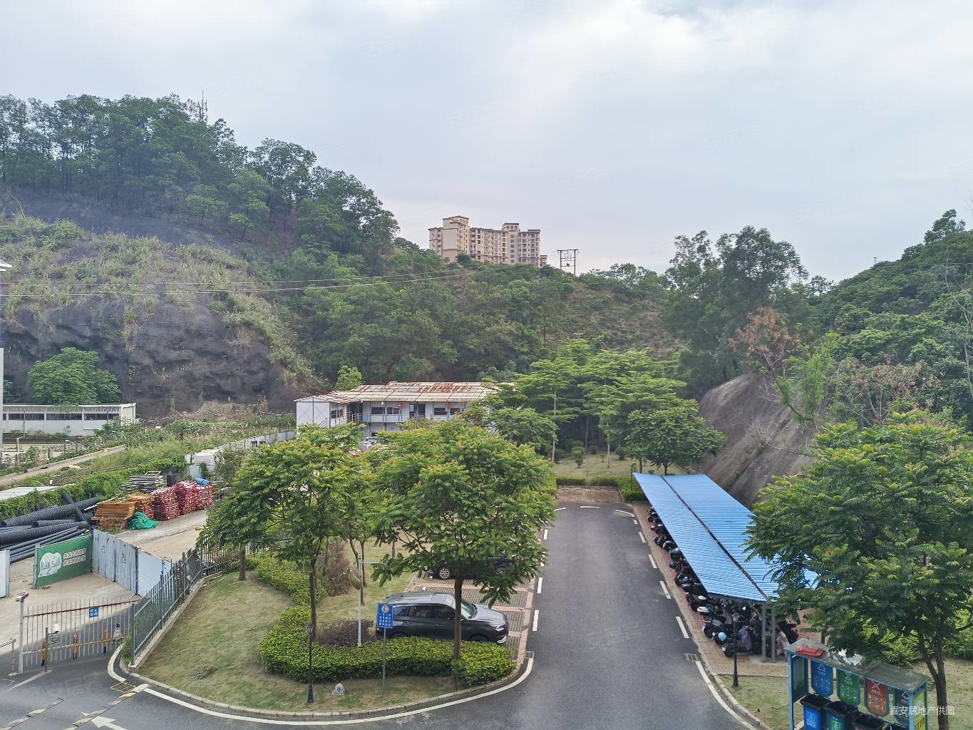 红花湖新小区万林湖9期买菜方便南向刚需住宅小三房停车方便小风