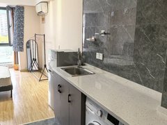 安康汉滨万达广场交通便利，超大停车场，购物方便，环境优美出租房源真实图片