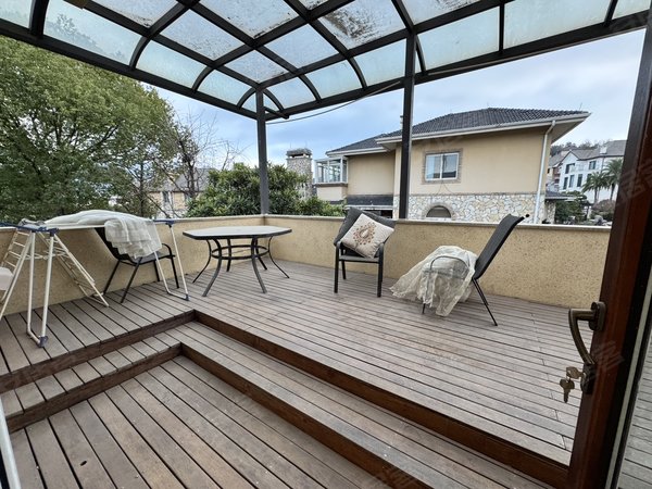 金华东阳东阳市中心海德公园(别墅)整栋别墅出租 6室5厅6卫 带两亩大院子出租房源真实图片