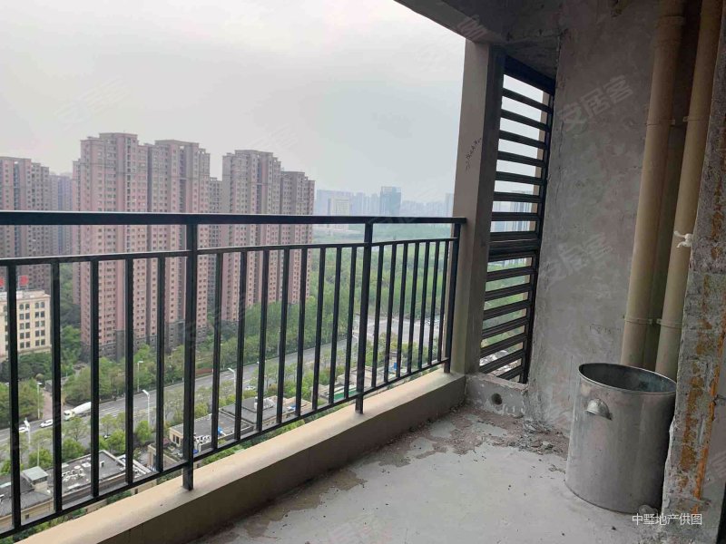 合肥房产网>合肥二手房>滨湖新区二手房>环湖cbd二手房>中海滨湖公馆>