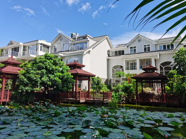 深圳福田香蜜湖水榭花都水榭花都 3室2厅2卫 豪华装修 固定车位 148平