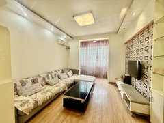 眉山东坡苏辙小学市医院 广丽园 四楼 标准大套一 家具家电齐全 有钥匙出租房源真实图片