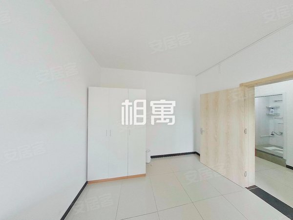 北京西城车公庄车公庄大街北里车公庄车公庄北里中楼层2居室出租房源