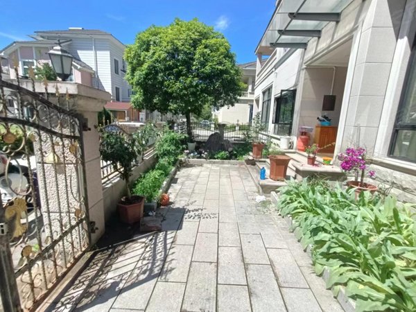 金华东阳横店登龙花园横店镇中心独栋别墅出租精装修带花园出租房源