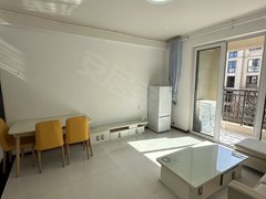 湖州吴兴湖东分区万达隔壁，上实天澜湾，两室一厅一卫一厨，拎包入住出租房源真实图片