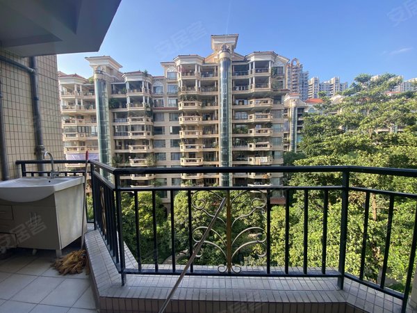 广州天河汇景新城汇景新城维纶特莱汇景新城维纶特莱 4室2厅2卫 189平