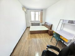北京通州马驹桥邻同济南路 神龙辛屯 1层次卧 家具家电齐全出租房源真实图片