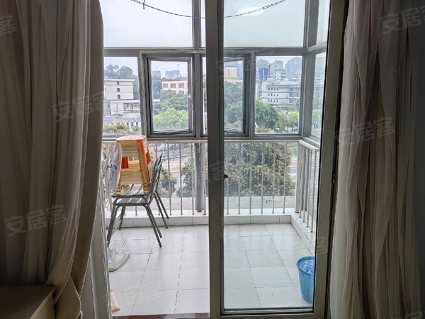 福州鼓楼温泉公园新贵公馆新贵公馆 1室1厅1卫出租房源真实图片