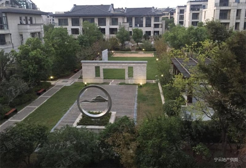 100平大院子方山脚下低密度别墅区弘景雅墅五矿九玺台